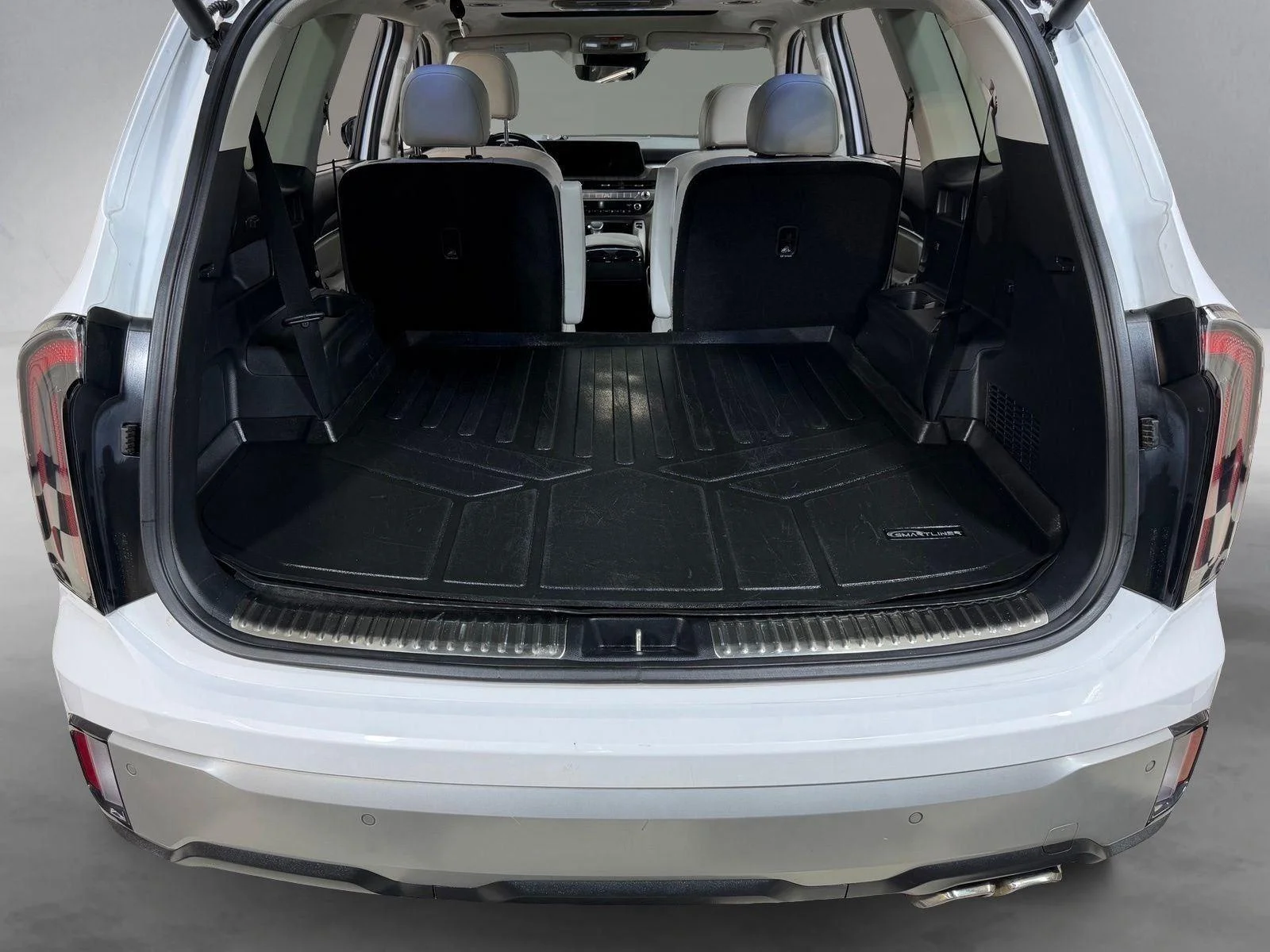 Used 2023 Glacial White Pearl Kia SX-Prestige image 30