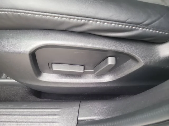 Used 2023 White Mazda 2.5 S Select Package image 19