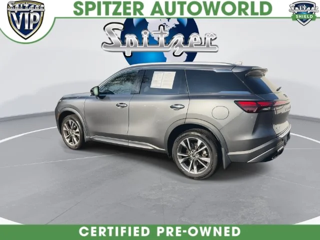 Used 2023 Gray INFINITI LUXE image 11