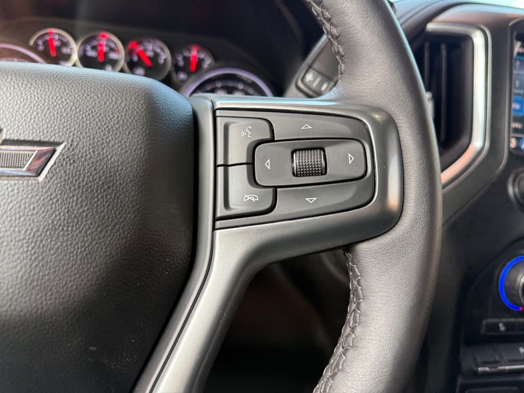 Used 2022 Red Chevrolet LT Trail Boss image 25