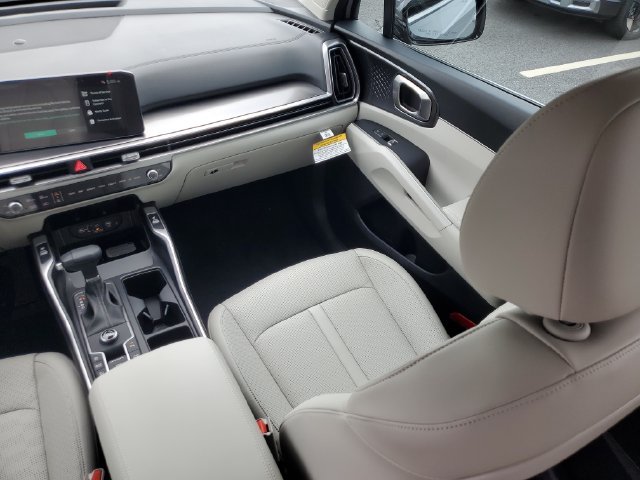 New 2026 Gray Kia S image 9