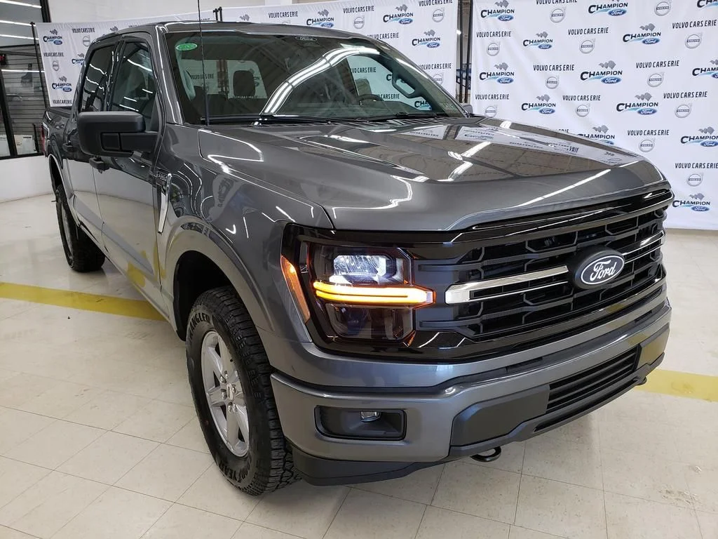 New 2026 Carbonized Gray Metallic Ford XLT image 1