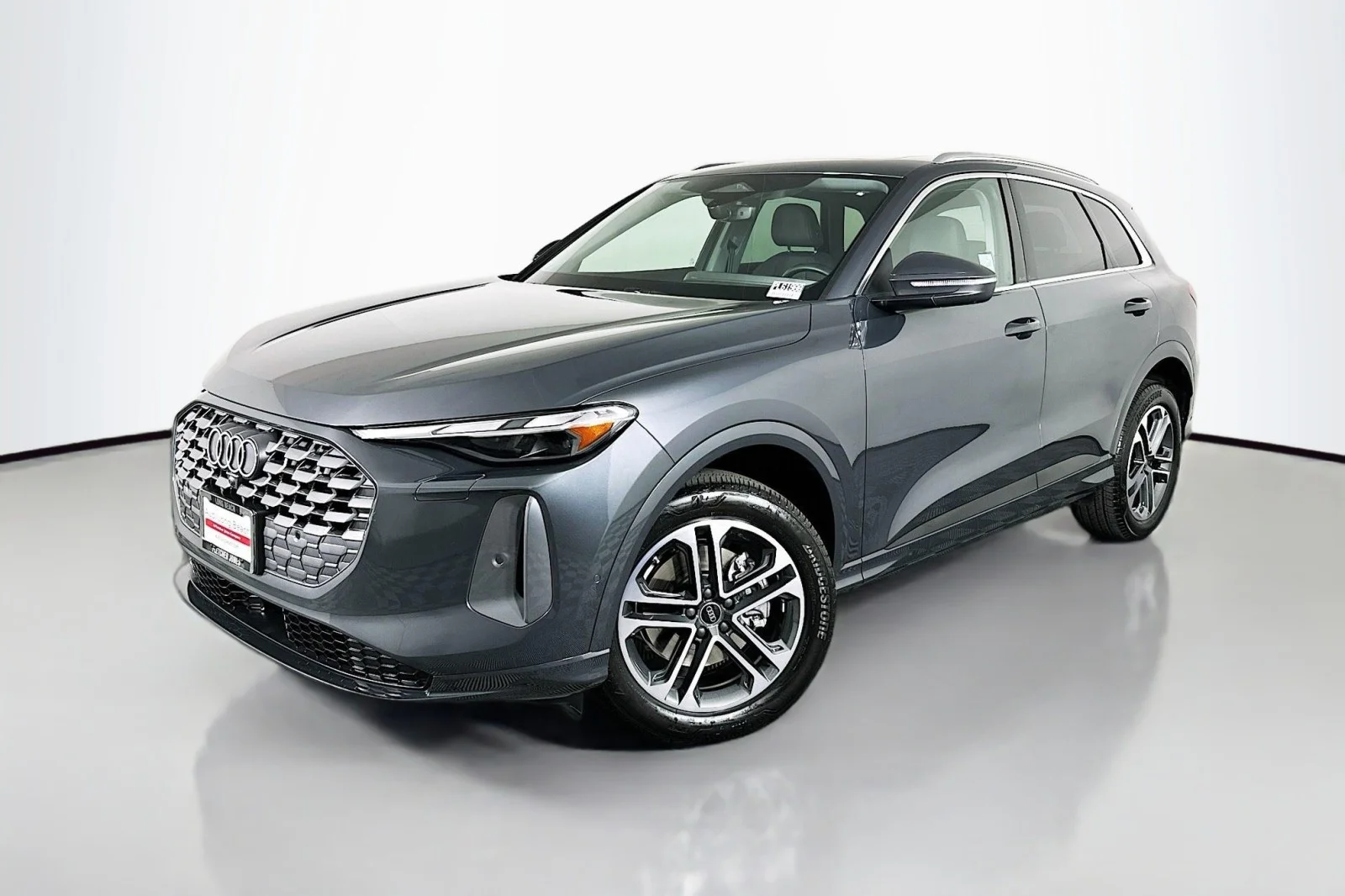 2025 Audi Q5 Premium quattro's photo