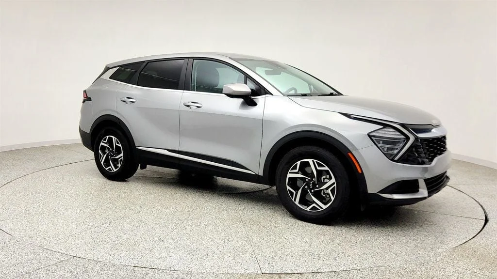 Used 2024 Steel Gray Kia LX FWD image 3