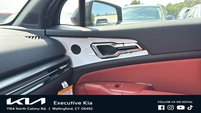 New 2026 Ebony Black Kia SX Prestige image 19