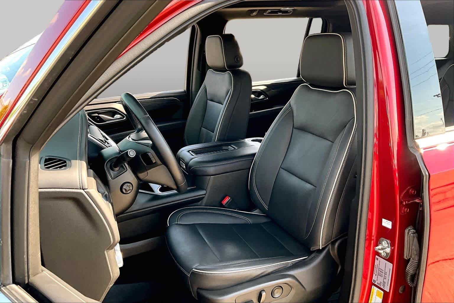 Used 2022 Cayenne Red Tintcoat GMC SLT image 8