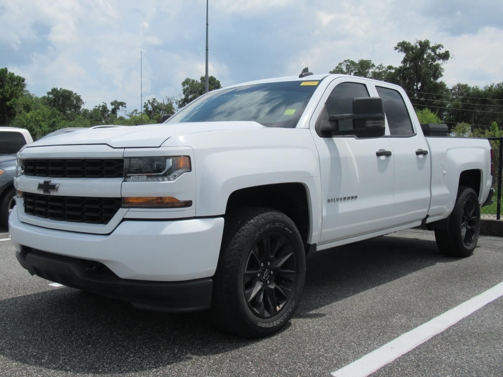 Used 2017 White Chevrolet Custom image 2