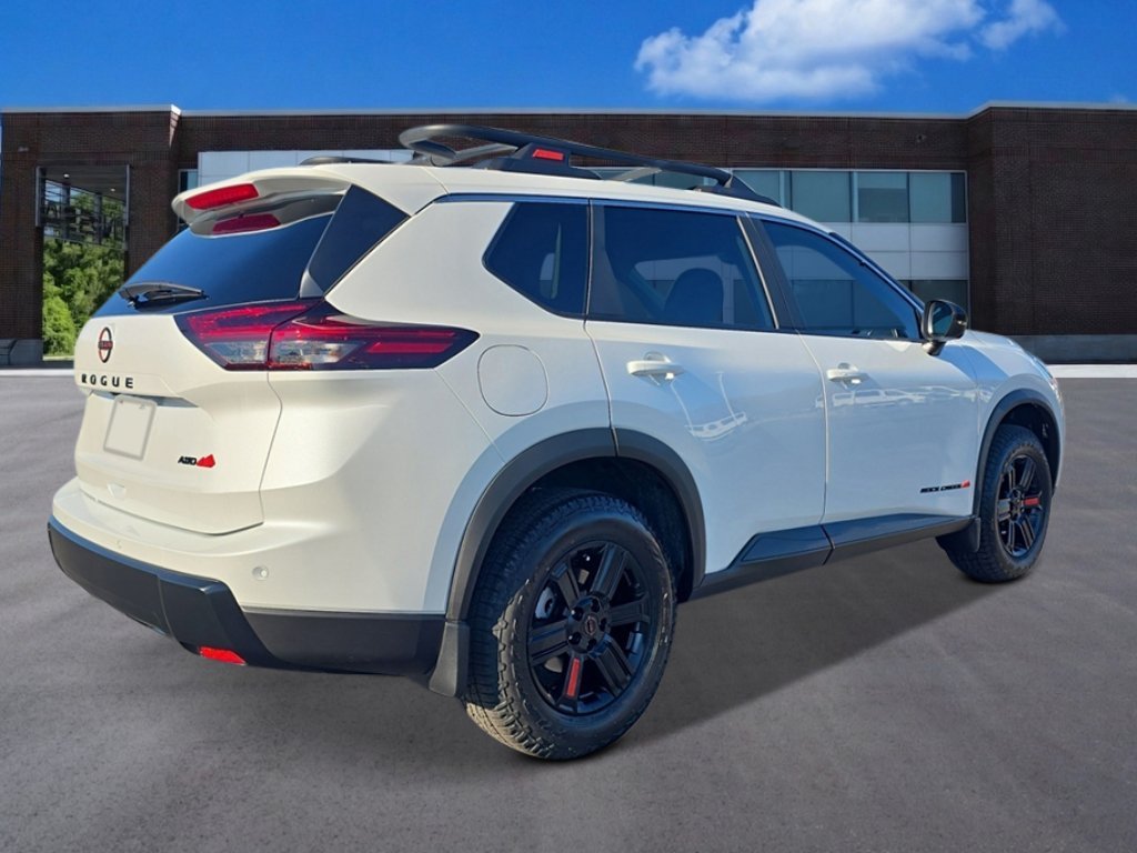 New 2026 Everest White Pearl Tricoat Nissan Rock Creek image 5