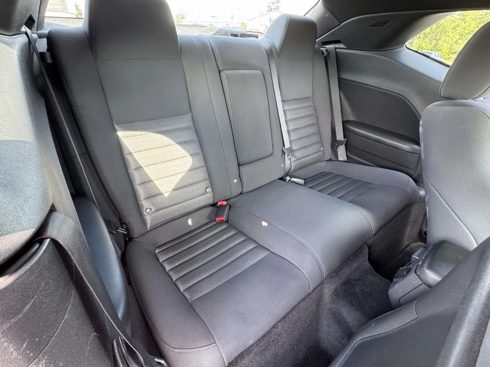 Used 2010 Torred Dodge SE image 16