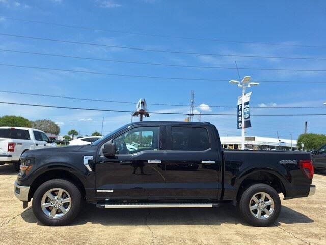 Used 2024 Agate Black Metallic Ford XLT image 2