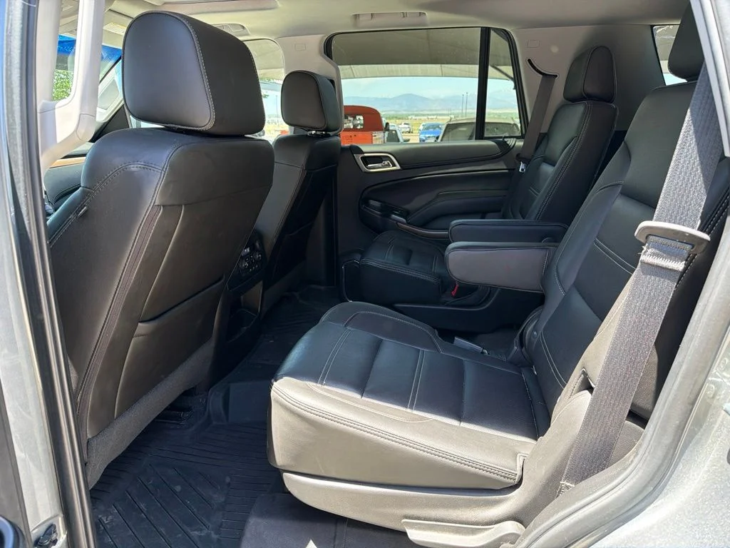 Used 2019 Steel Metallic GMC Denali image 11