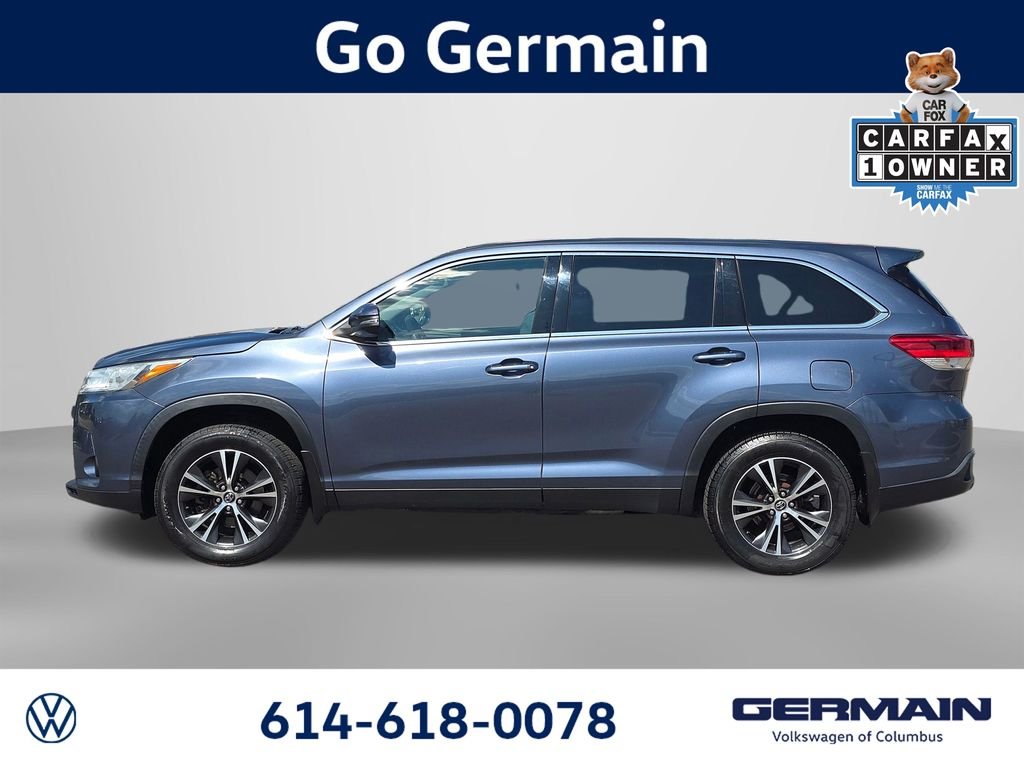 Used 2019 Shoreline Mist Toyota LE image 12