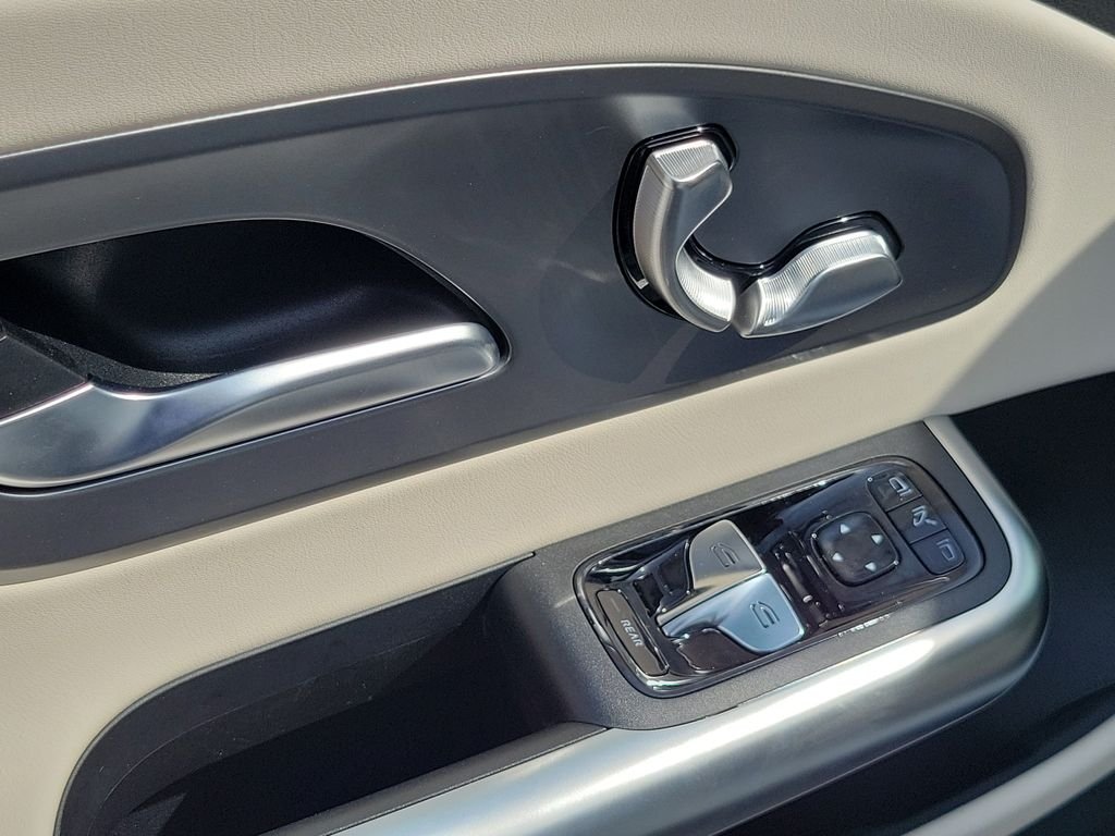 New 2027 Polar White Mercedes-Benz CLA 220 image 16