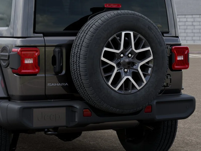 New 2026 Granite Crystal Metallic Clear-Coat Exterior Paint Jeep Sahara image 13