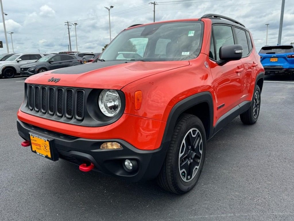 Used 2016 Orange Jeep Trailhawk image 8