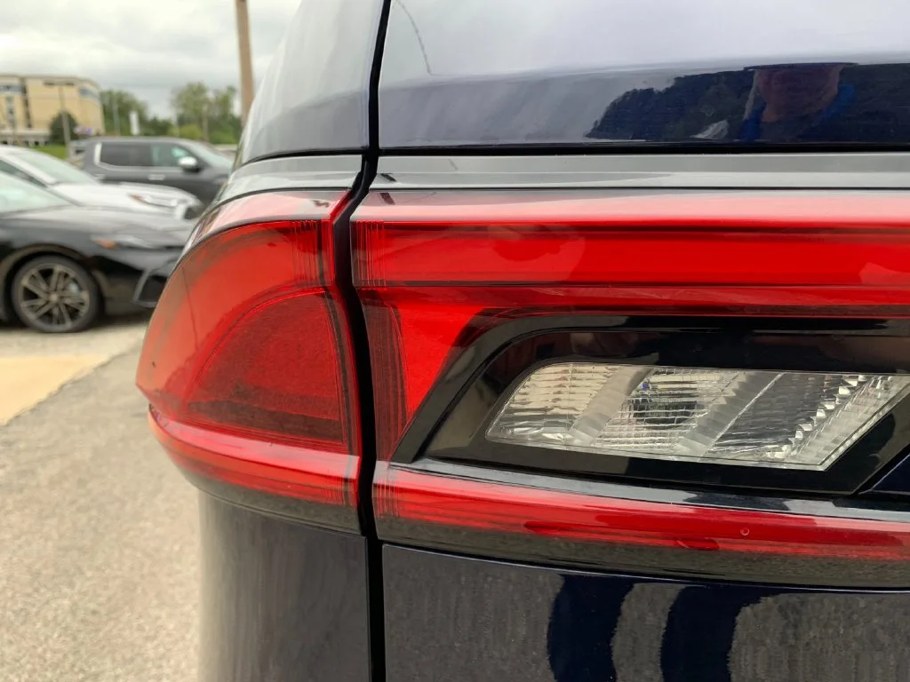 Used 2025  Toyota XLE image 34