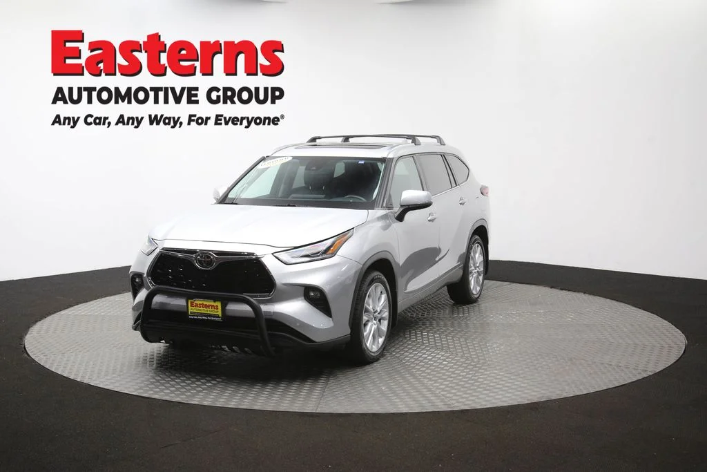 Used 2021 Silver Toyota Limited image 59