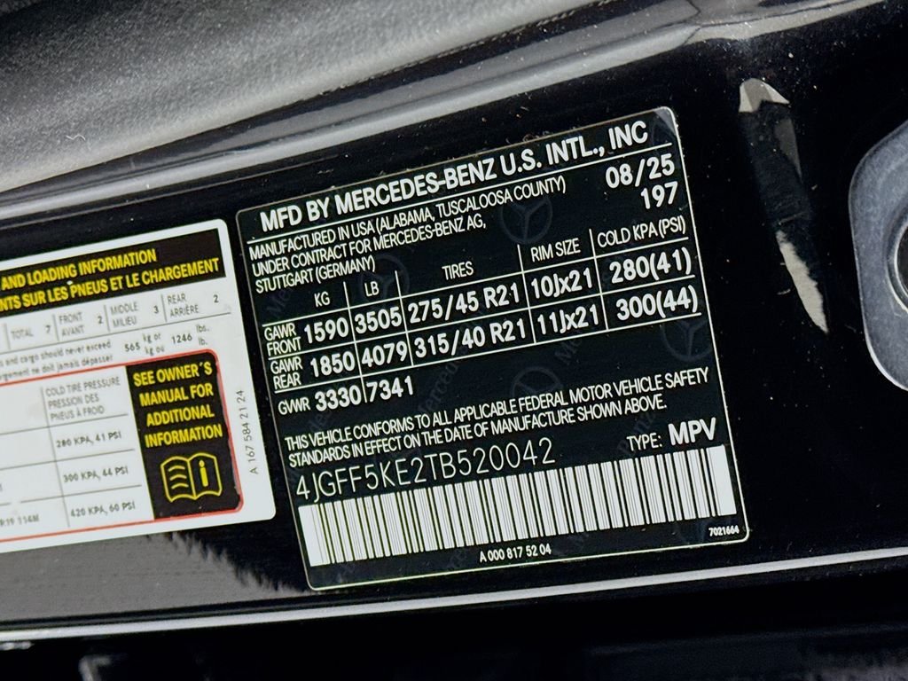 Certified Used 2026 Obsidian Black Metallic Mercedes-Benz GLS 450 image 36