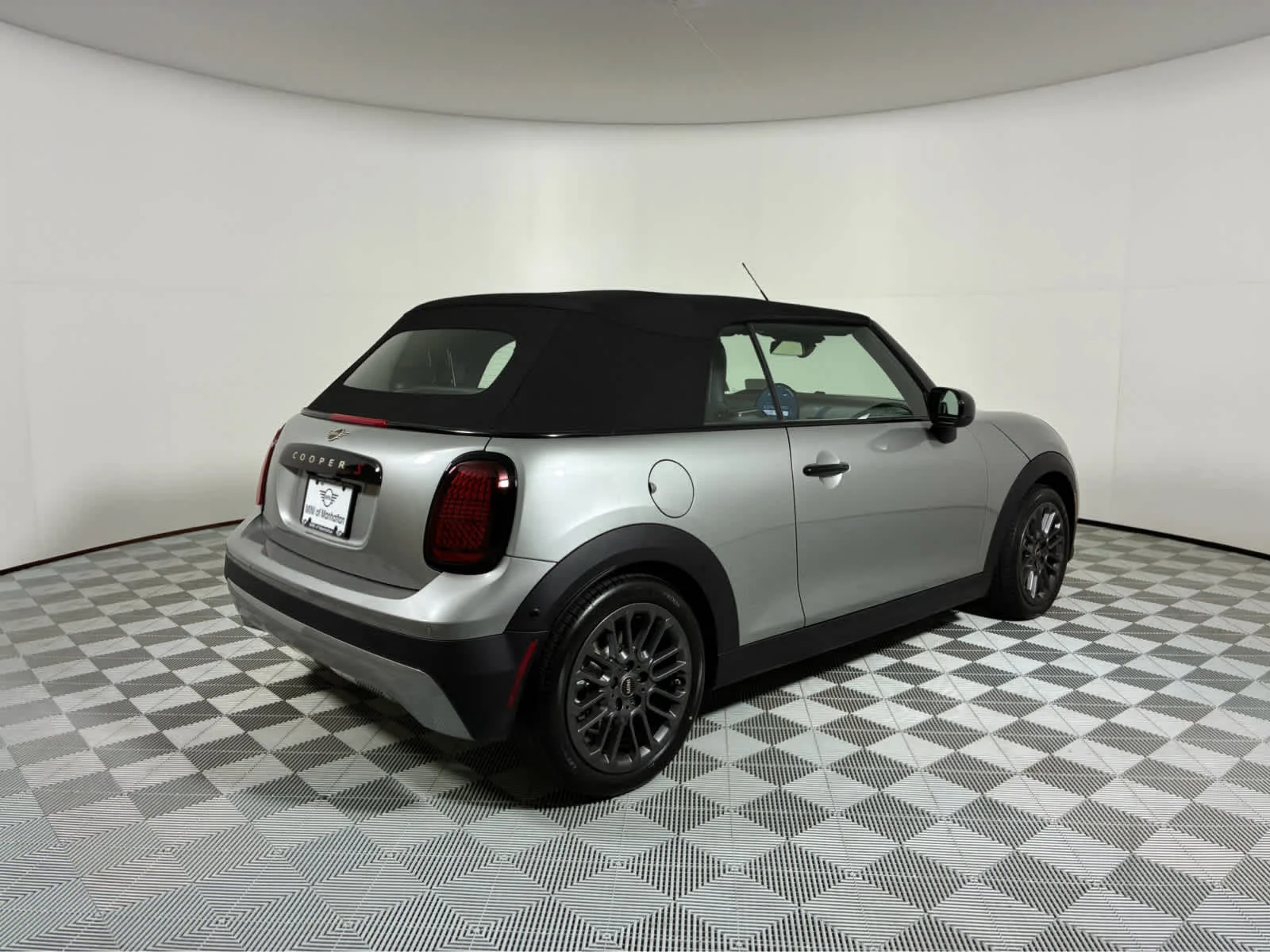 2026 MINI Convertible S - Photo 11