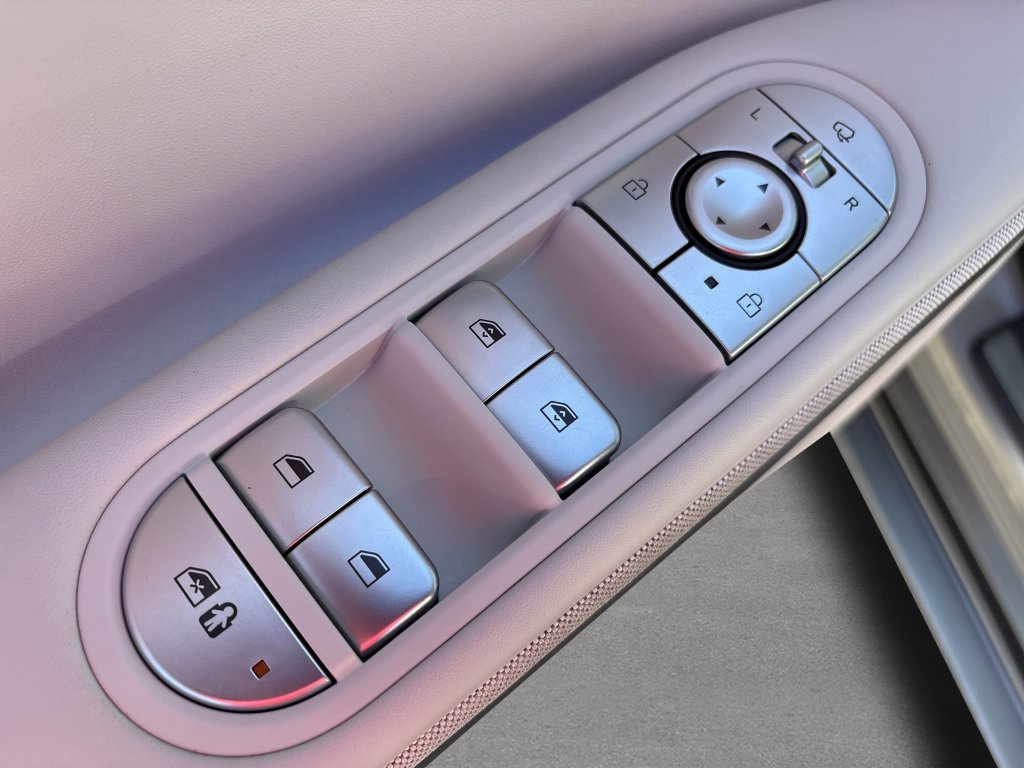 Certified Used 2024 Cyber Gray Hyundai Limited image 18