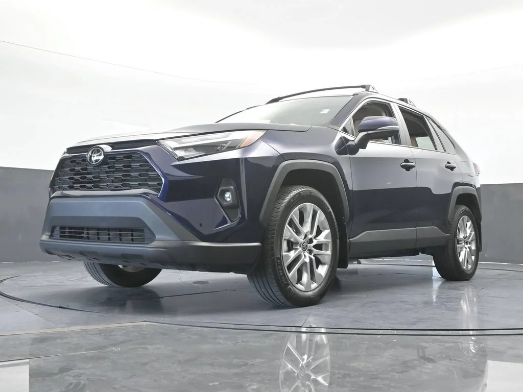 Used 2025 Blueprint Toyota XLE Premium image 56