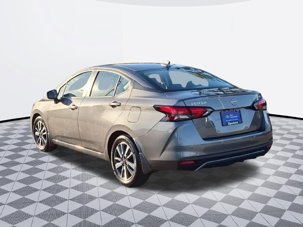 Certified Used 2024 Gun Metallic Nissan 1.6 SV image 4