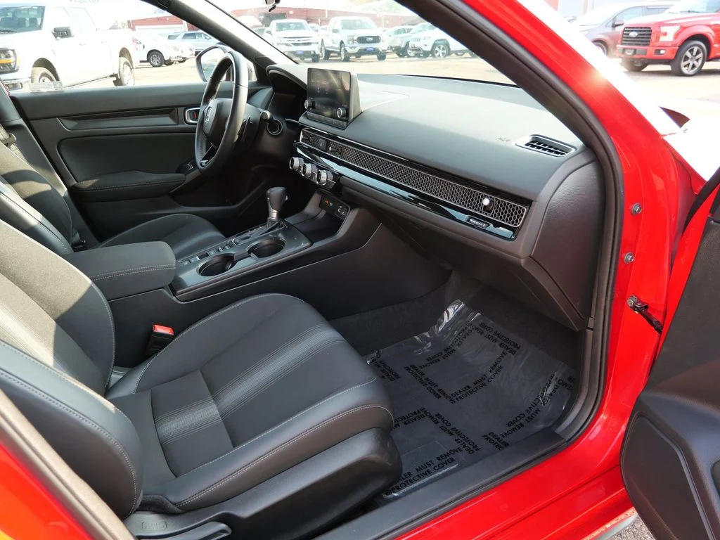 Certified Used 2023  Honda Sport image 11