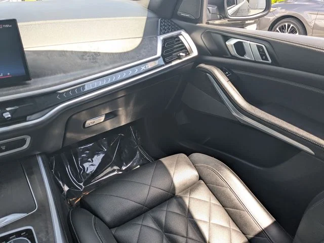 2025 BMW X5 40i - Photo 17