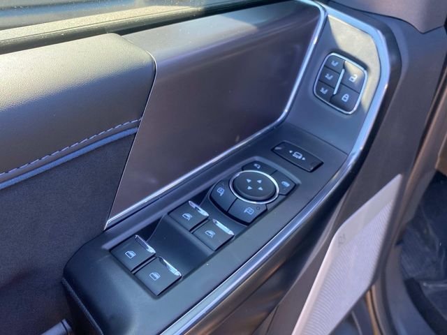 New 2026 Black Ford Platinum image 11