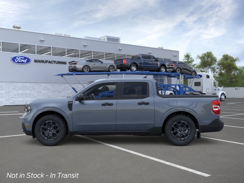 New 2026 Azure Gray Metallic Tri-Coat Ford XLT image 3