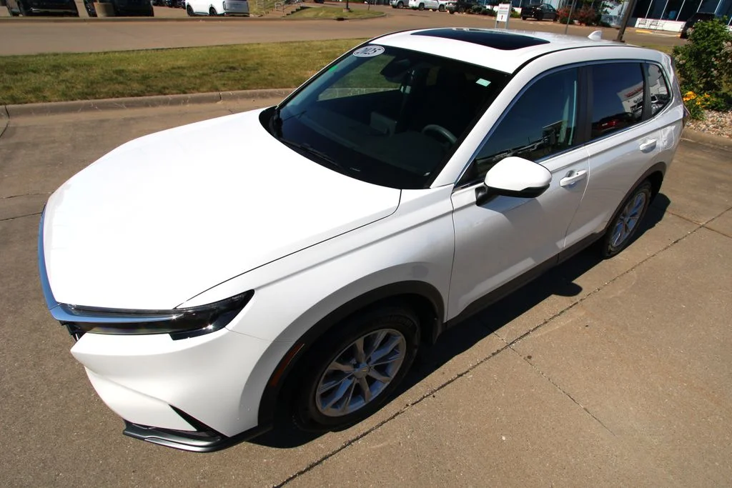 Used 2025  Honda EX image 18