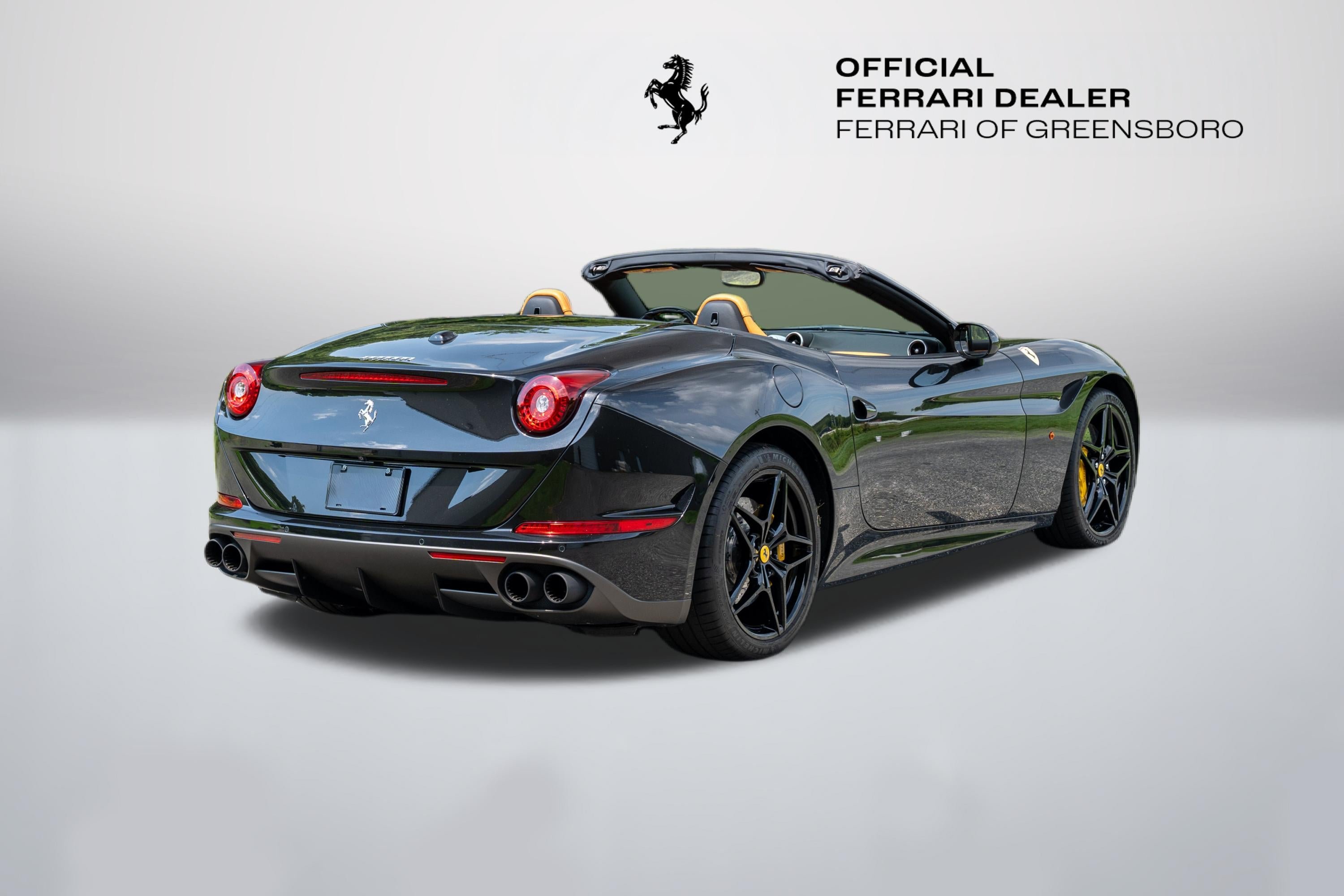 Certified Used 2018 Nero Daytona Ferrari T image 8