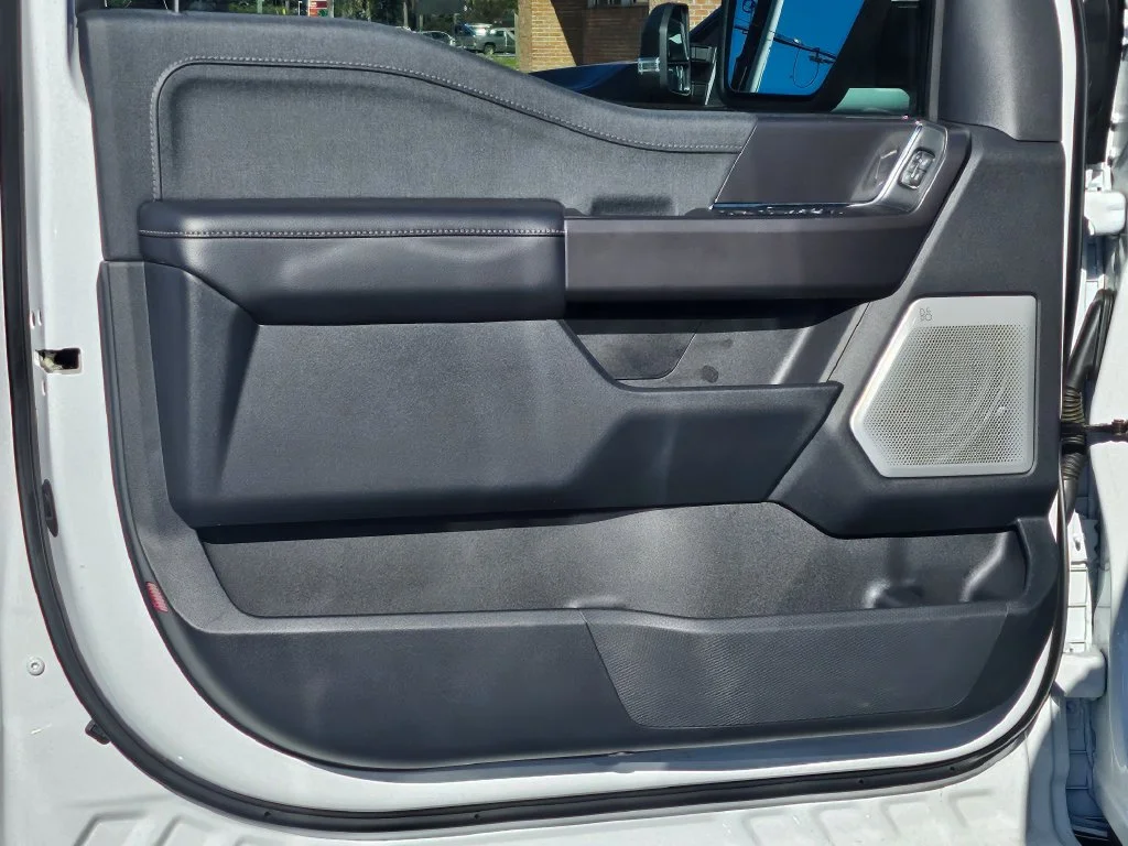 New 2026 White Ford Lariat image 38