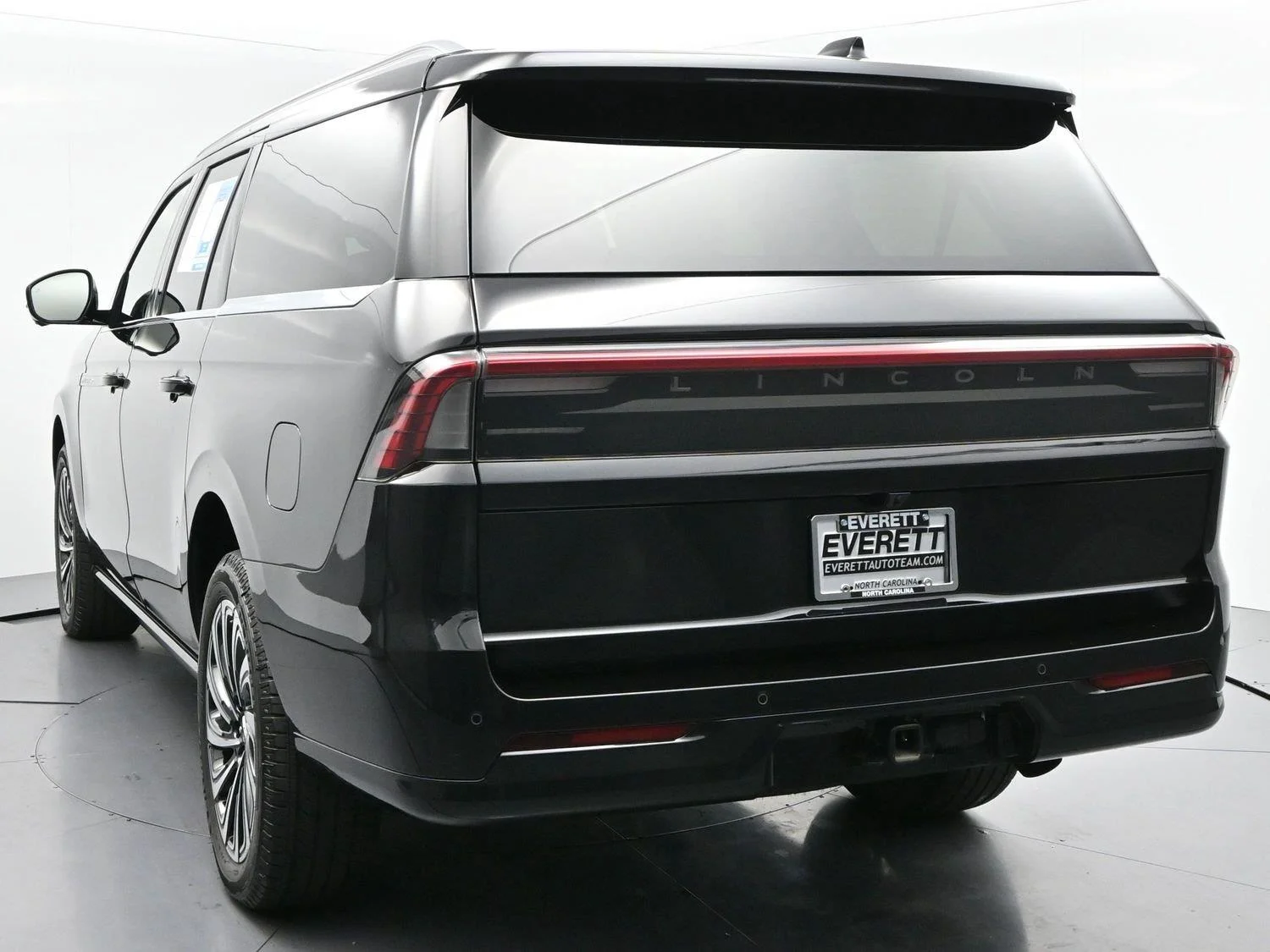 Used 2025 Black Lincoln Black Label image 6