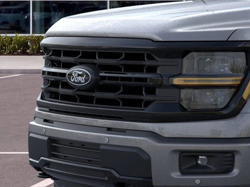 New 2026 Carbonized Gray Metallic Ford XLT image 17