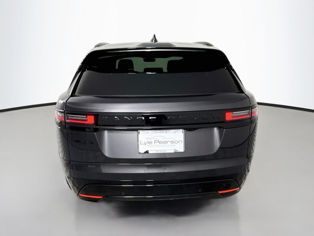 New 2026 Carpathian Grey Land Rover  image 28