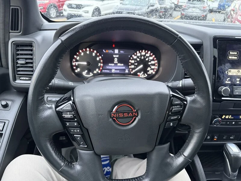 Used 2022 Black Nissan PRO-4X image 12