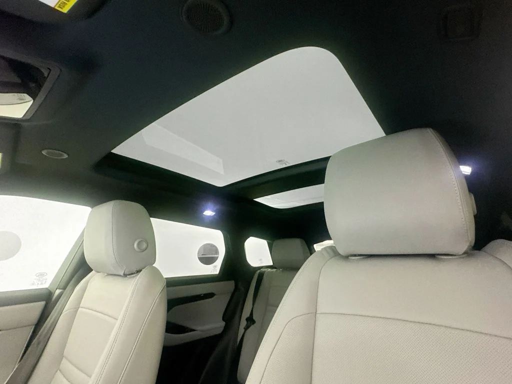 New 2026 Fuji White Land Rover Core S image 21