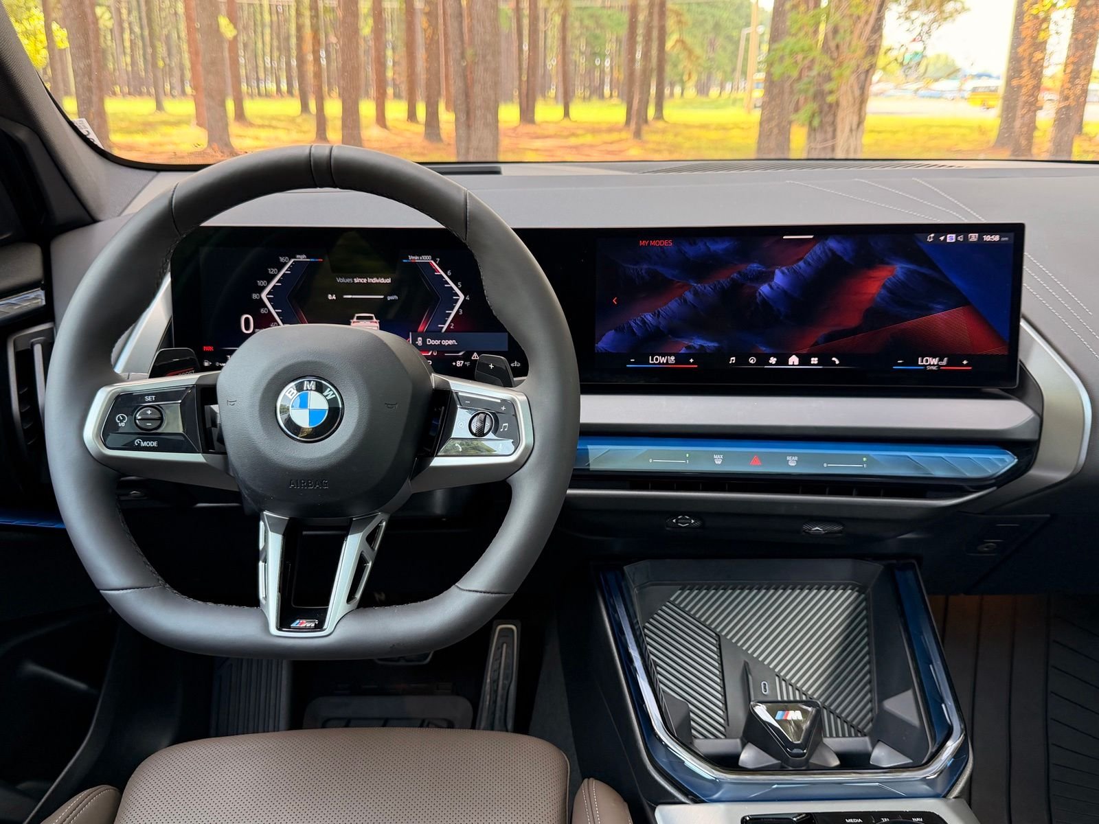 Certified Used 2025 Alpine White BMW 30 xDrive image 3