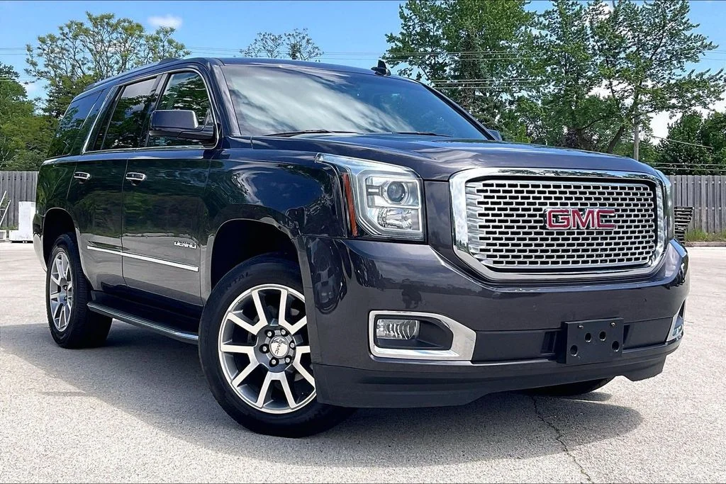 2017 GMC Yukon 4WD Denali's photo