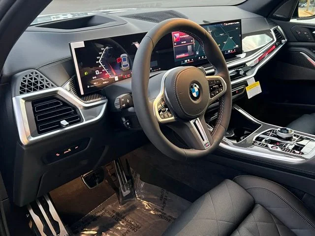 New 2026 Brooklyn Grey Metallic BMW M60i image 18