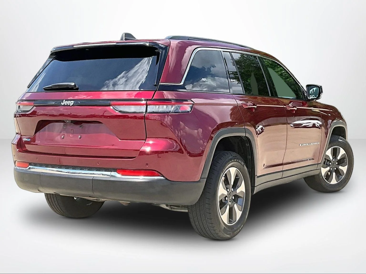 Used 2024 Red Jeep 4xe image 3