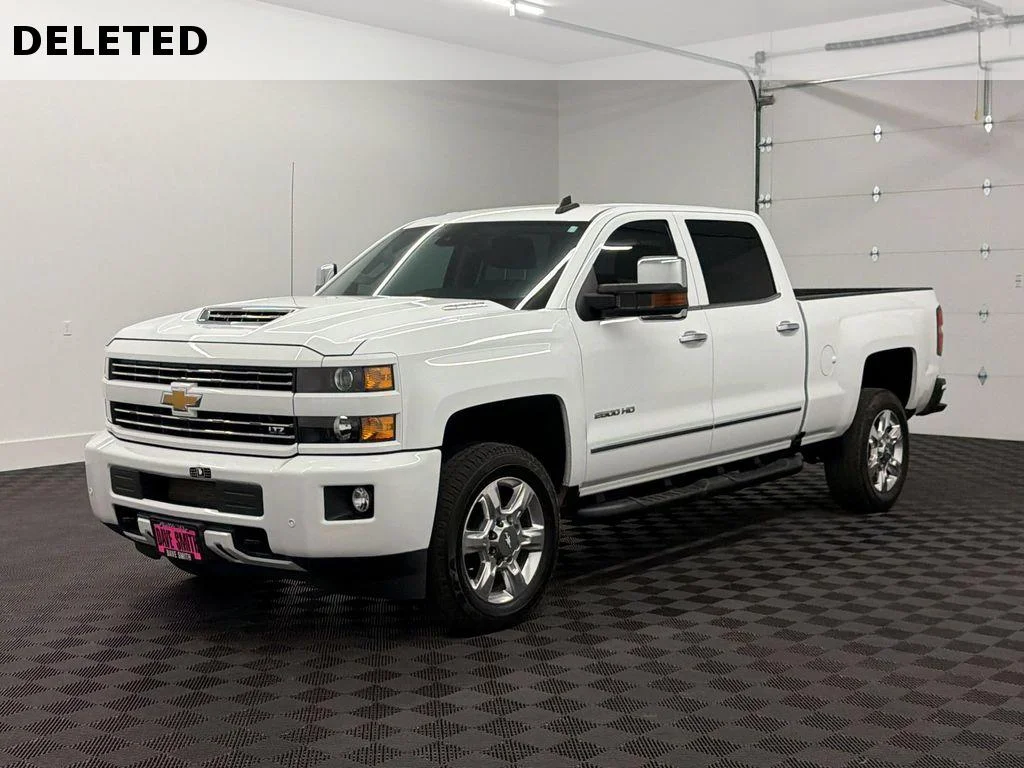 Used 2017 Summit White Chevrolet LTZ image 1