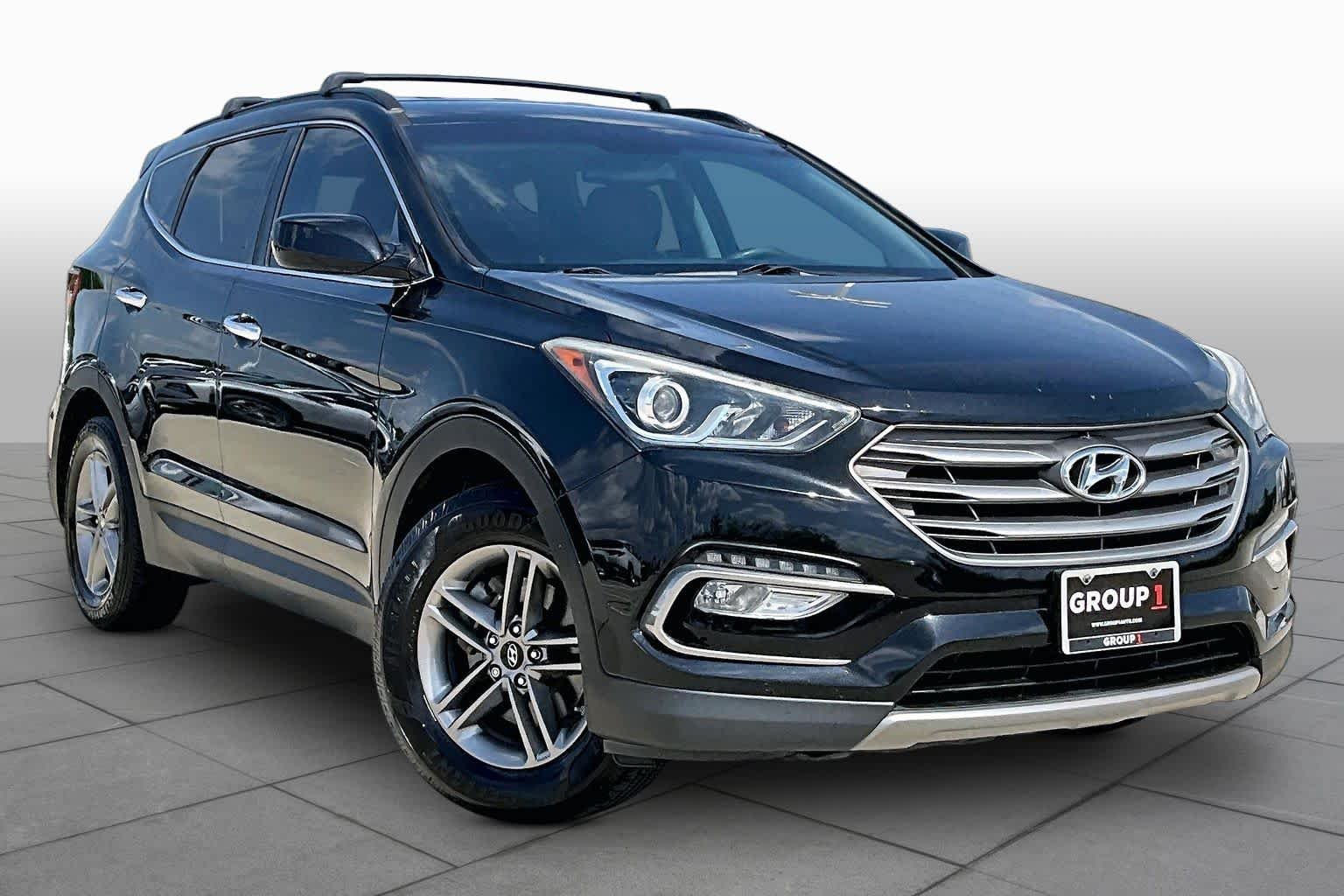 Pre-Owned 2017 Hyundai Santa Fe Sport 2.4L