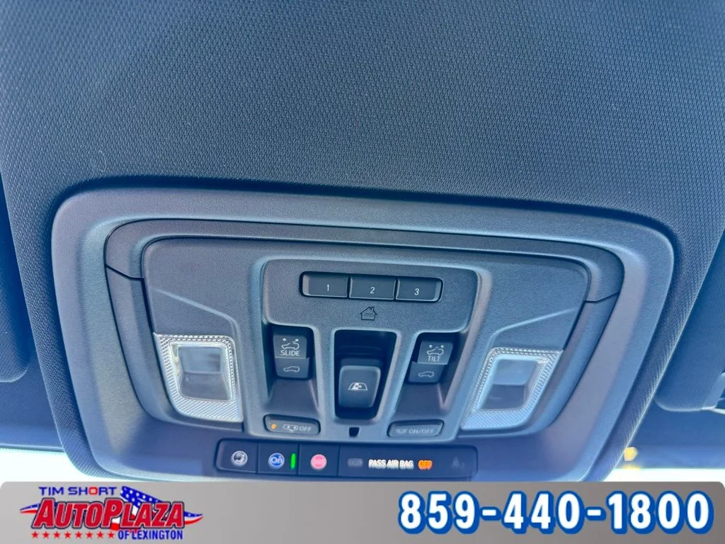 Used 2025 Black Chevrolet ZR2 image 38