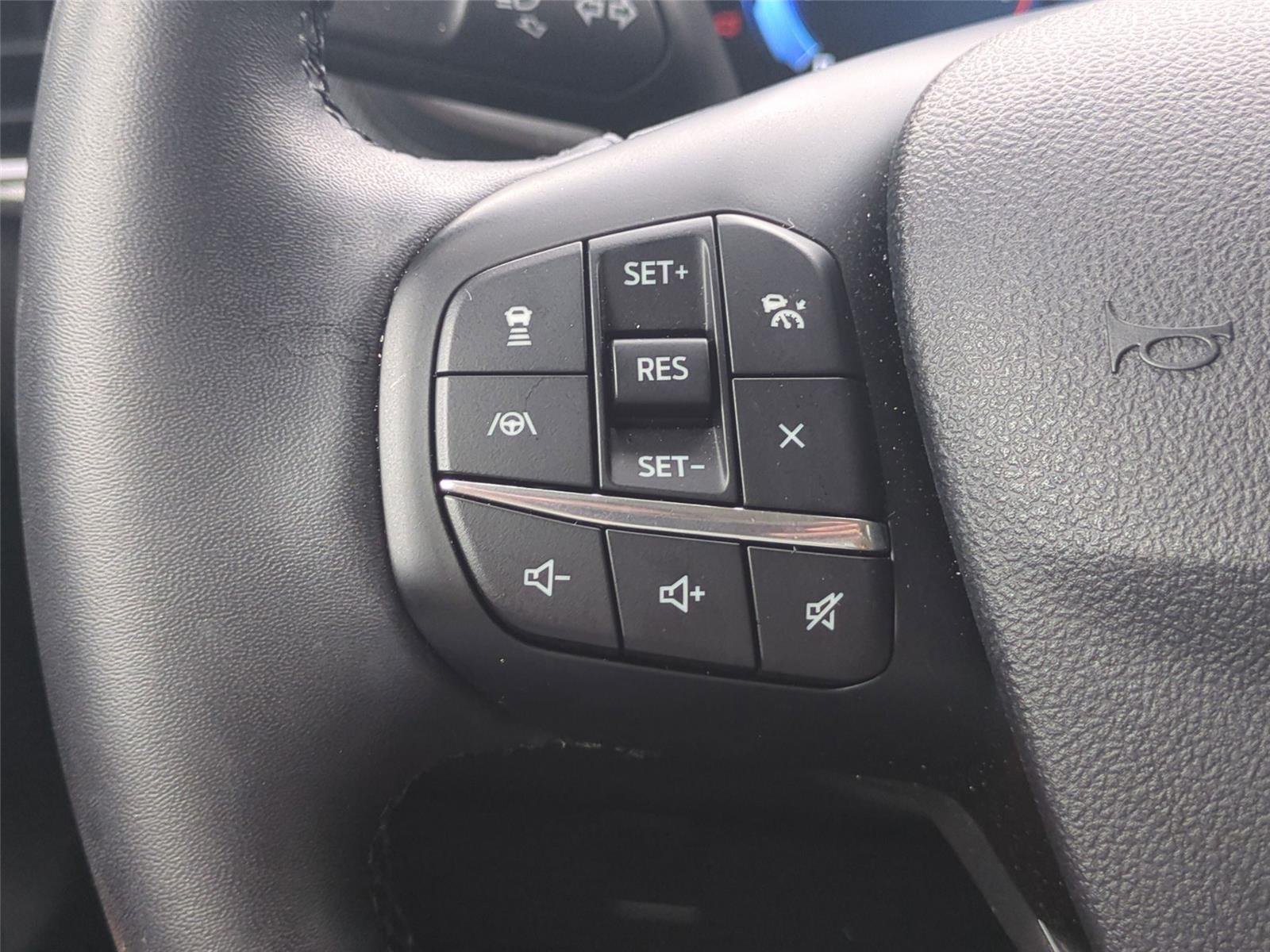 Used 2025 Oxford White Clearcoat Ford Outer Banks image 20