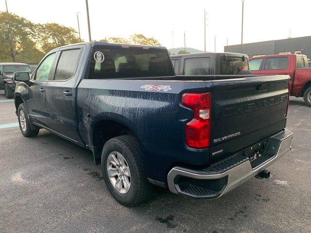 Used 2021 Blue Chevrolet LT image 2