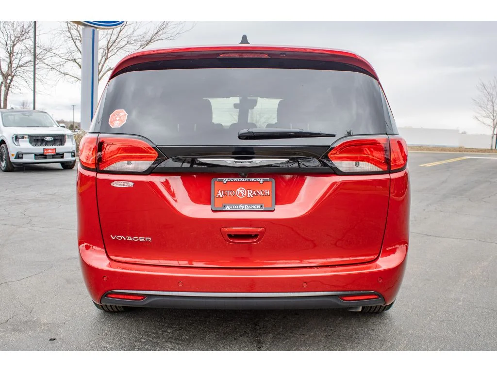 New 2026 Red Hot Pearlcoat Chrysler LX image 6