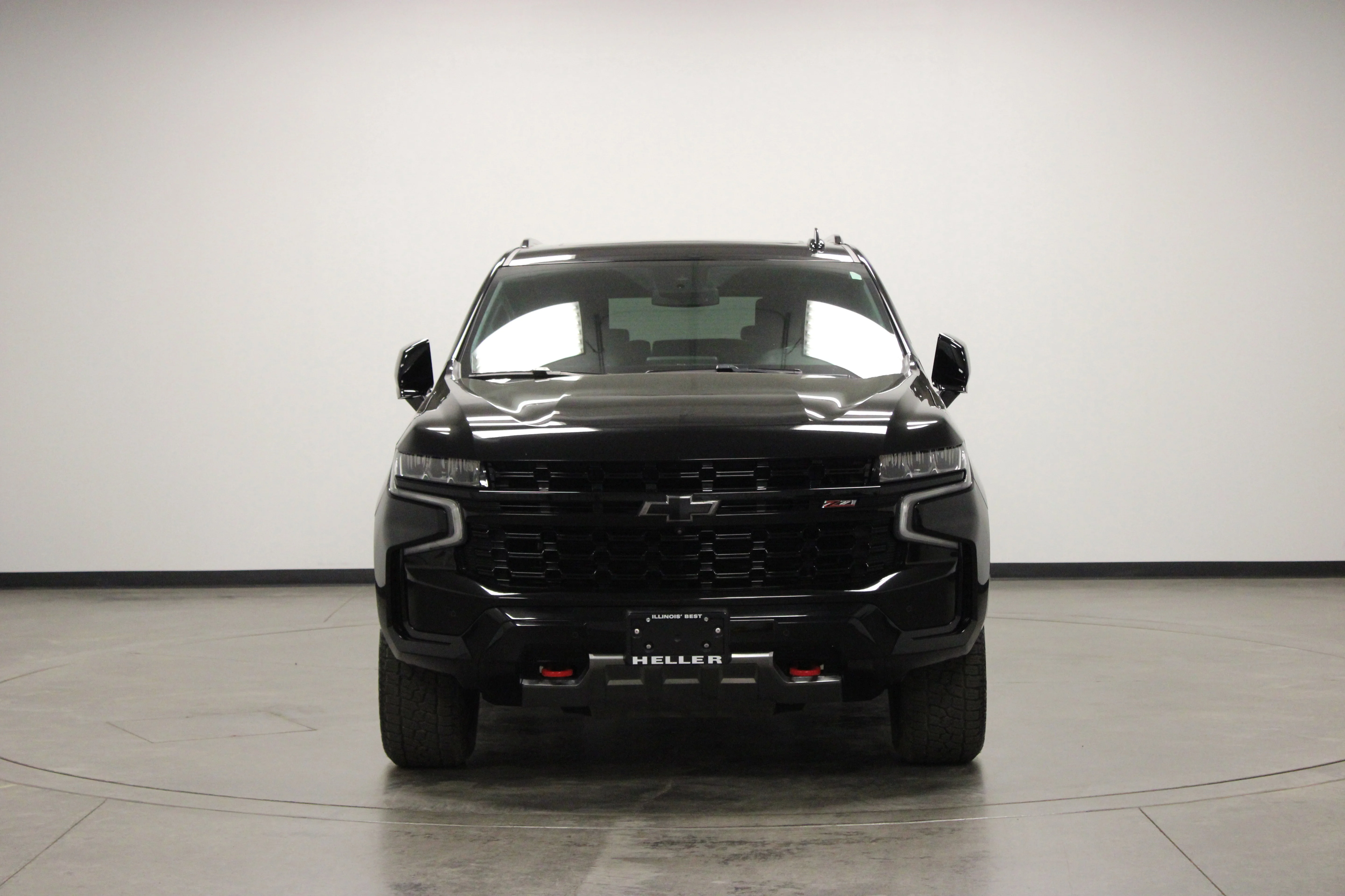 Used 2024 Black Chevrolet Z71 image 3