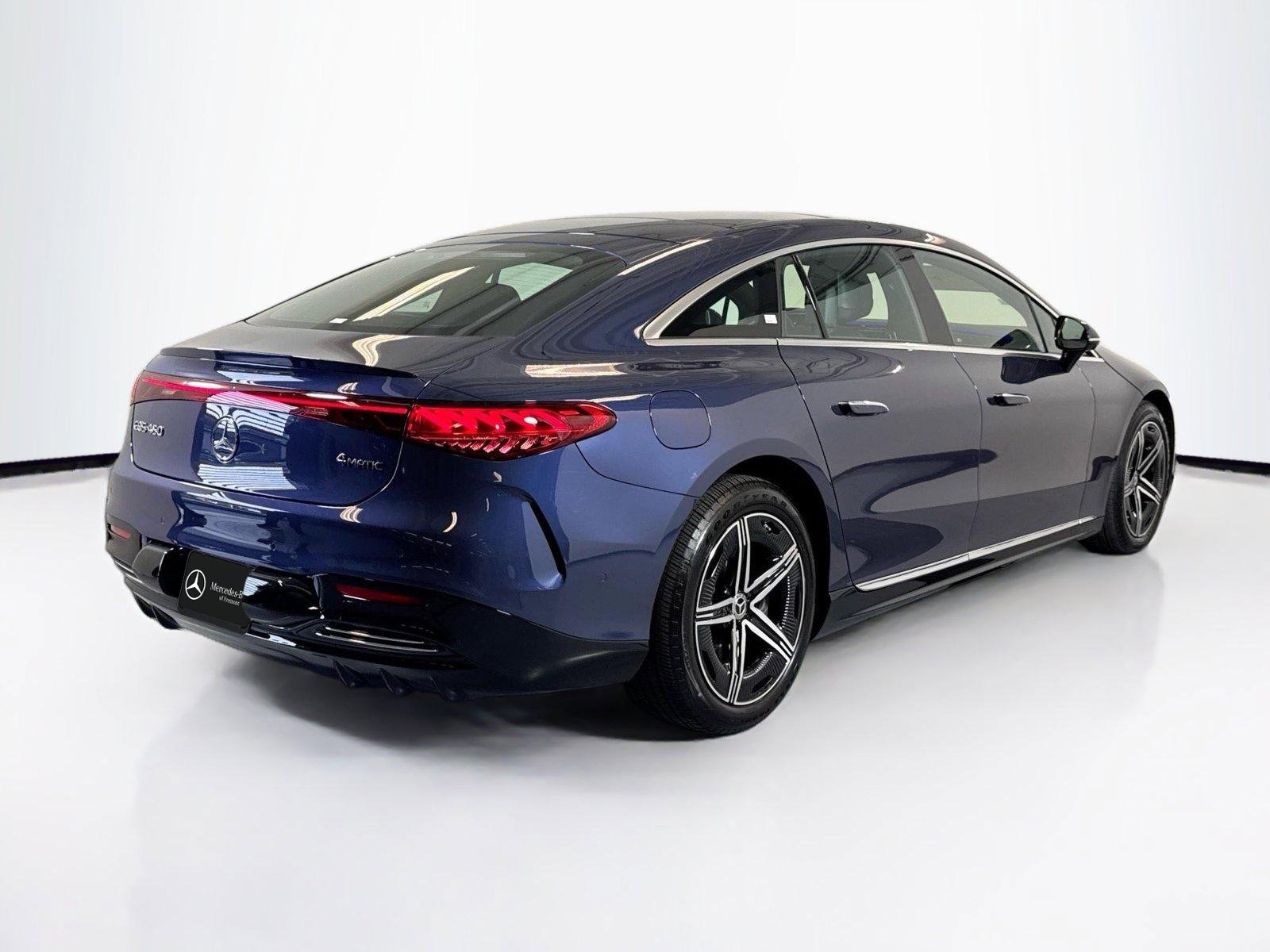 New 2026 Twilight Blue Metallic Mercedes-Benz EQS 450 image 5